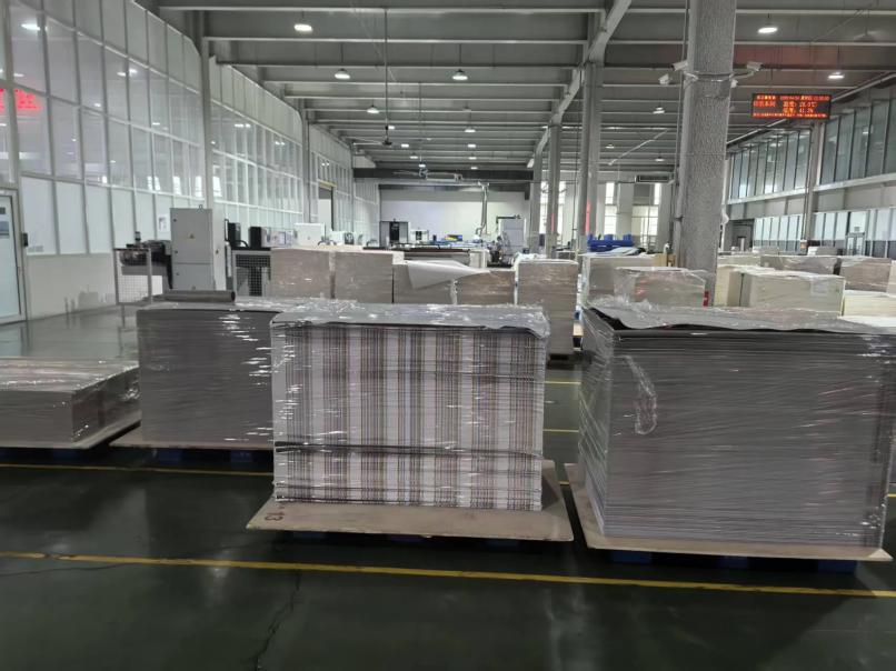 Posilnenie našich štandardov kontroly kvality pre globálne papierové obaly